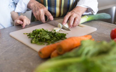 Seniors & Healthy Eating:  6 Challenges to Overcome