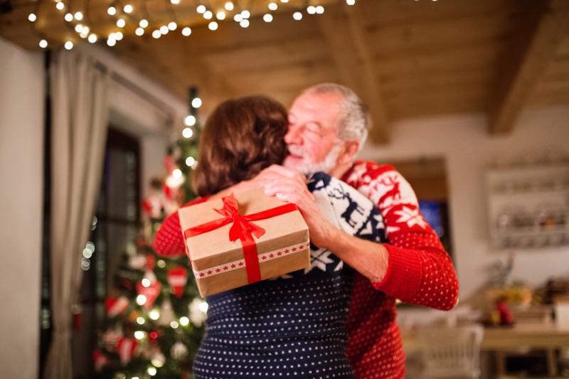 Seniors & Holiday Memories: 13 Traditions to Consider Adopting