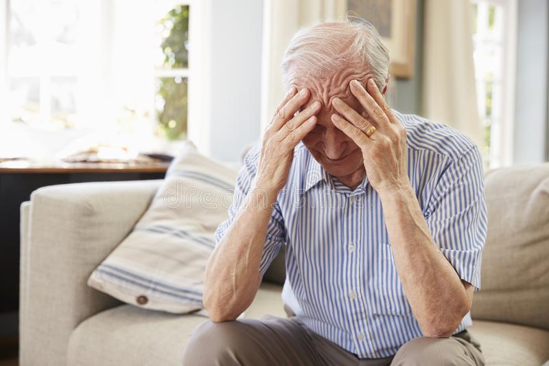 Seniors and Depression II – 12 Emotional Signs and Physical Side Effects of  Chronic Depression